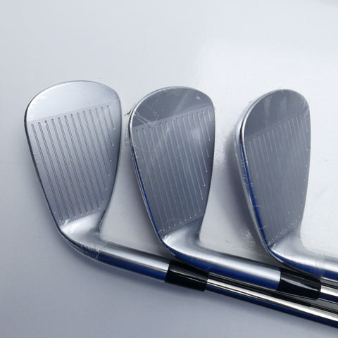 NEW Mizuno JPX 923 Hot Metal HL Iron Set / 5 - PW / Regular Flex