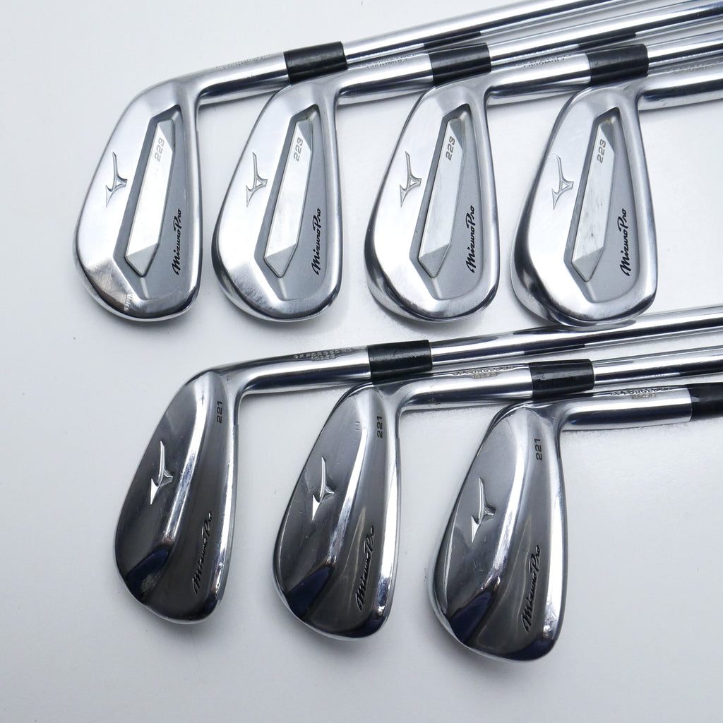 Used Mizuno Pro 223 & 221 Combo Iron Set / 4 - PW / Regular Flex