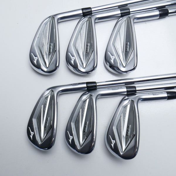 Used Mizuno JPX 923 Forged Iron Set / 5 - PW / Regular Flex