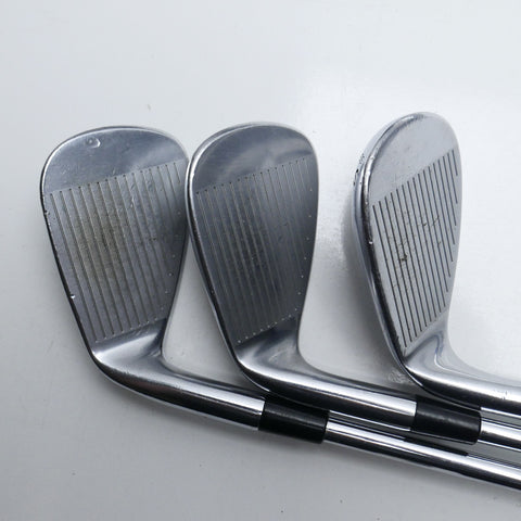 Used TaylorMade RSi 2 Iron Set / 6 - SW / Stiff Flex