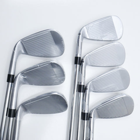 NEW TaylorMade Qi Iron Set / 5 - PW + AW / X-Stiff Flex