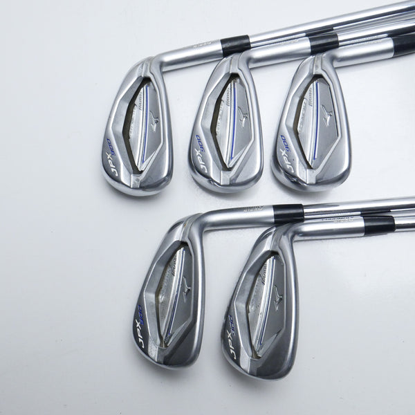 Used Mizuno JPX 900 Hot Metal Iron Set / 6 - PW / Stiff Flex