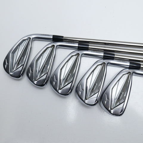 Used Mizuno JPX 923 Hot Metal Iron Set / 4 - SW + GW + LW / Regular Flex