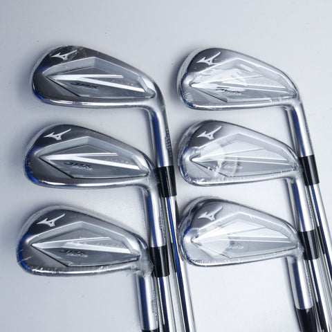 NEW Mizuno JPX 923 Forged Iron Set / 5 - PW / Regular Flex