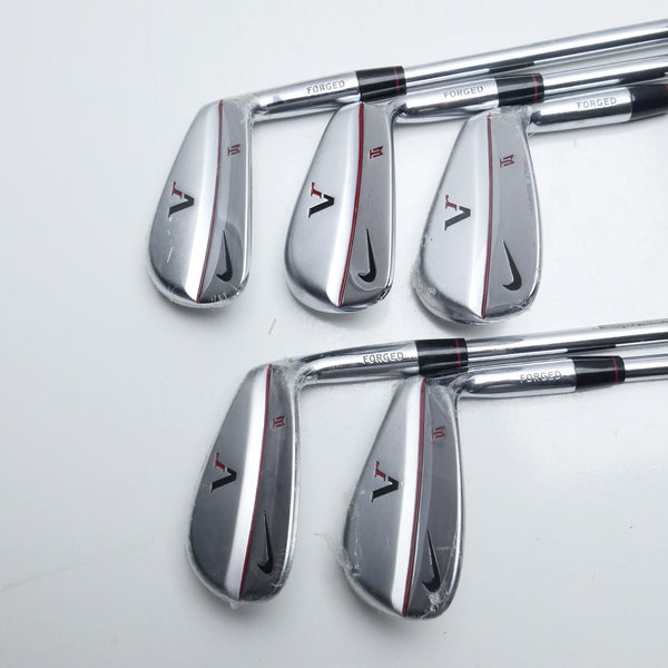 Used Nike VR TW Blade Iron Set / 6 - PW / Stiff Flex