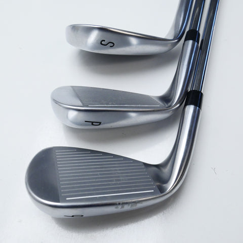 Used TaylorMade Qi Iron Set / 5 - SW / Regular Flex