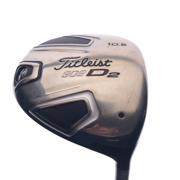 Used Titleist 909 D2 Driver / 10.5 Degrees / Stiff Flex