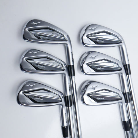 Used Mizuno JPX 923 Hot Metal Pro Iron Set / 5 - PW / Stiff Flex