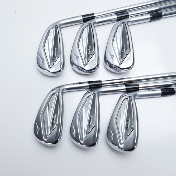 Used Mizuno JPX 923 Hot Metal Iron Set / 5 - PW / Stiff Flex