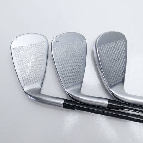 Used Cleveland Launcher UHX Iron Set / 6 - PW + DW / Regular Flex