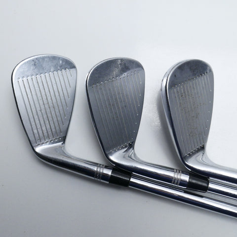 Used Wilson Staff Model Blade Iron Set / 5 - PW / Stiff Flex