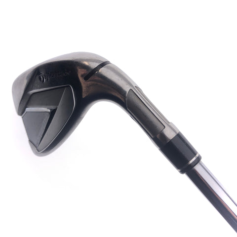 Used TaylorMade Stealth 8 Iron / 32.0 Degrees / Regular Flex