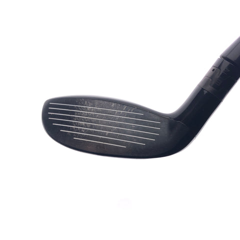 Used Titleist 910 H 3 Hybrid / 19 Degrees / Regular Flex