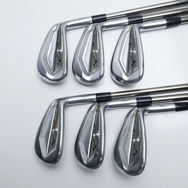 Used Mizuno JPX 921 Forged Iron Set / 6 - PW + GW / Regular Flex