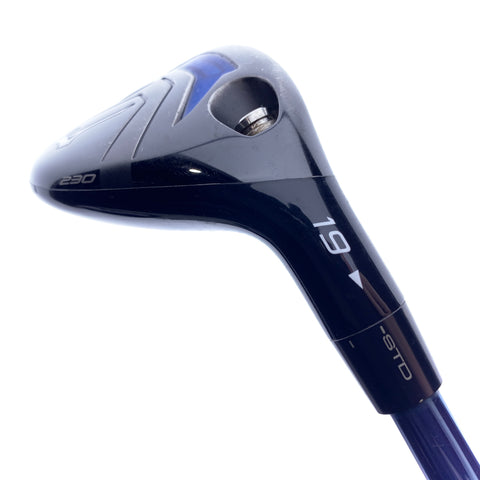 Used Mizuno STZ 230 3 Hybrid / 19.0 Degrees / Regular Flex