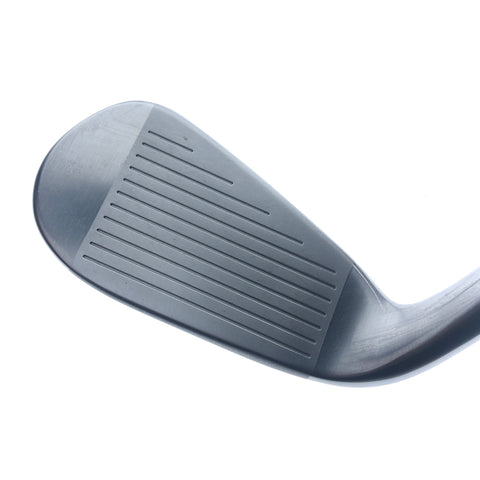 Used TaylorMade Stealth DHY 4 Hybrid / 22.0 Degrees / Regular Flex