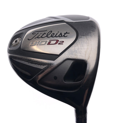 Used Titleist 910 D2 Driver / 10.5 Degrees / Regular Flex