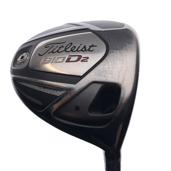 Used Titleist 910 D2 Driver / 10.5 Degrees / Regular Flex