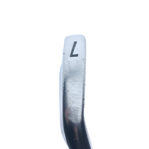Used Titleist MB 714 7 Iron / 35.0 Degrees / X-Stiff Flex
