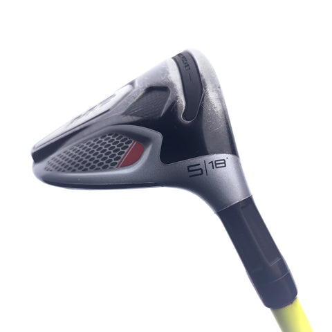 Used TaylorMade M6 5 Fairway Wood / 18.0 Degrees / Stiff Flex