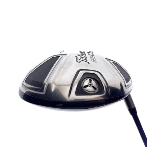 Used Titleist 909 D2 Driver / 10.5 Degrees / Regular Flex