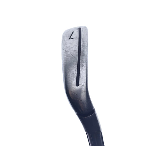Used TaylorMade SIM2 MAX 7 Iron / 28.5 Degrees / A Flex