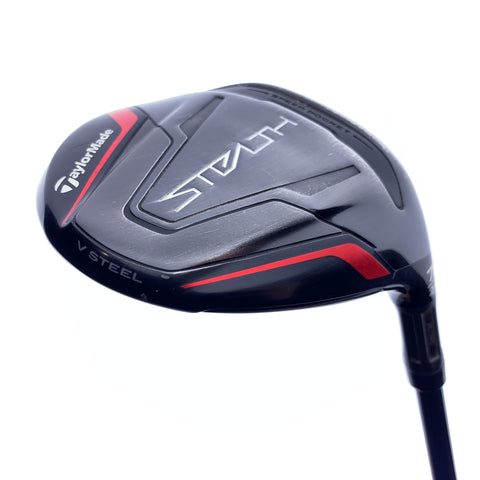 Used TaylorMade Stealth 7 Fairway Wood / 21.0 Degrees / Regular Flex
