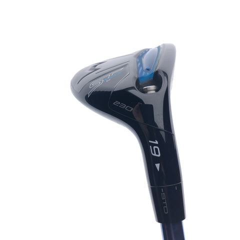 Used Mizuno ST-Max 230 3 Hybrid / 19.0 Degrees / Stiff Flex