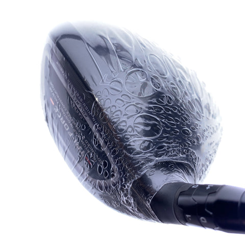 NEW Callaway Quantum Max Driver / 10.5 Degrees / Stiff Flex
