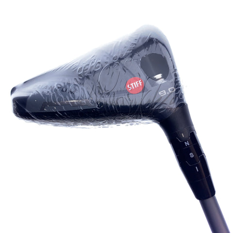 NEW Callaway Quantum Max Driver / 10.5 Degrees / Stiff Flex