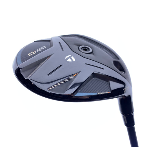 Used TaylorMade Qi4D 7 Fairway Wood / 21.0 Degrees / Regular Flex