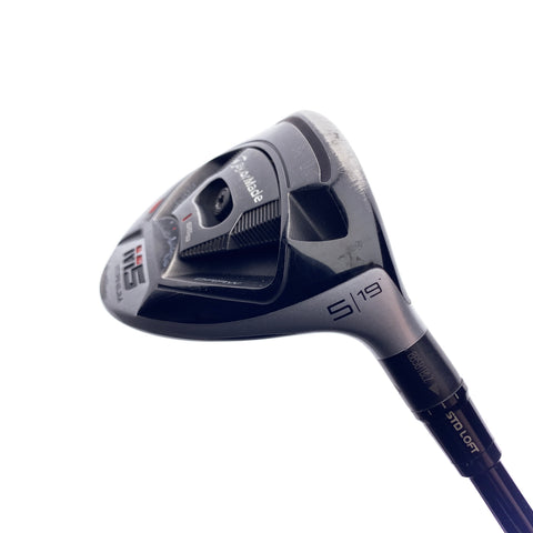 Used TaylorMade M5 5 Fairway Wood / 19.0 Degrees / Stiff Flex