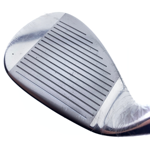 NEW TaylorMade M2 2017 Sand Wedge / 54.0 Degrees / Regular Flex