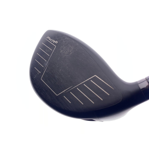 Used Wilson Dynapower Carbon Driver / 9.0 Degrees / X-Stiff Flex
