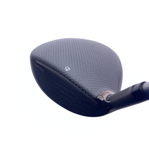 Used TaylorMade Qi35 Max 7 Fairway Wood / 21.5 Degrees / A Flex