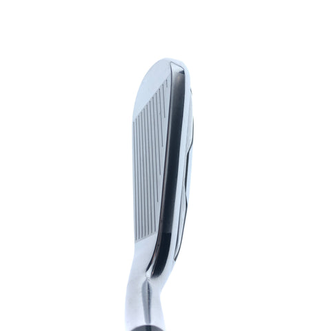 Used Titleist U505 2 Hybrid / 18.0 Degrees / Stiff Flex