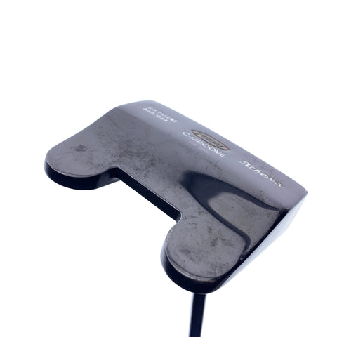 Used YES Athena 2009 Putter / 33.0 Inches
