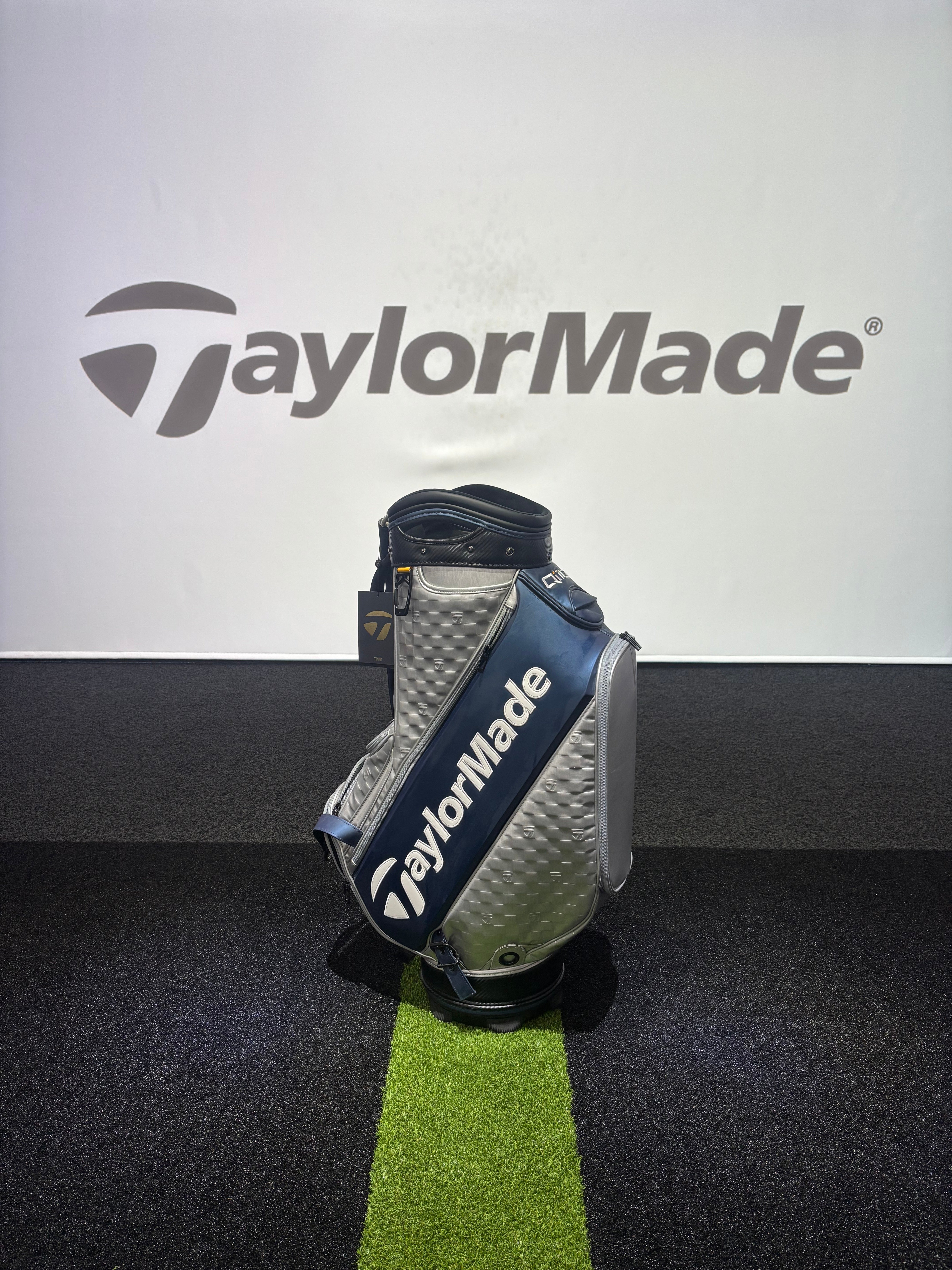 NEW TaylorMade QI10 Tour Staff Bag - Replay Golf 