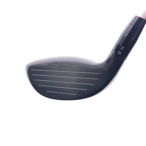 Used Titleist GT2 7 Fairway Wood / 21 Degrees / Graphite Design HD-8 Stiff Flex