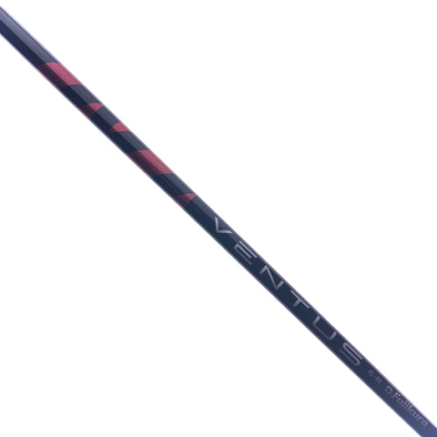Used TaylorMade Stealth Rescue 4 Hybrid / 22 Degrees / Regular Flex