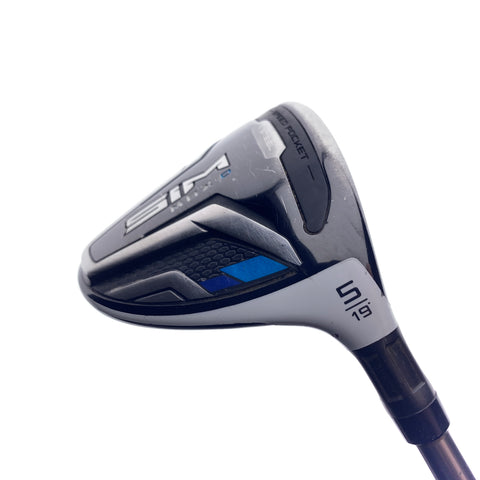 Used TaylorMade SIM Max D 5 Fairway Wood / 19.0 Degrees / Regular Flex