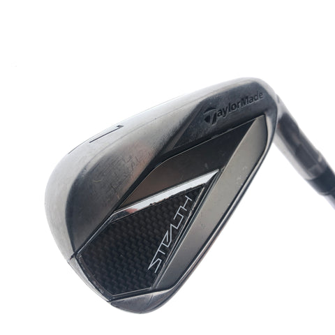 Used TaylorMade Stealth 7 Iron / 28.0 Degrees / Stiff Flex