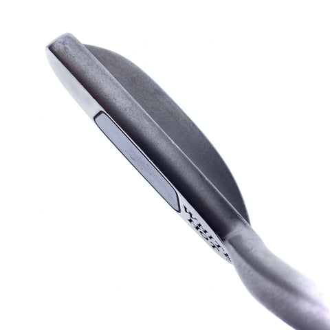 Used Odyssey White Hot 8 Putter / 35.0 Inches