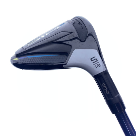 Used TaylorMade Sim2 Max 5 Fairway Wood / 18.0 Degrees / Regular Flex