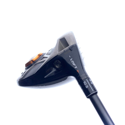 Used TaylorMade R1 Black Driver / 10.5 Degrees / Regular Flex