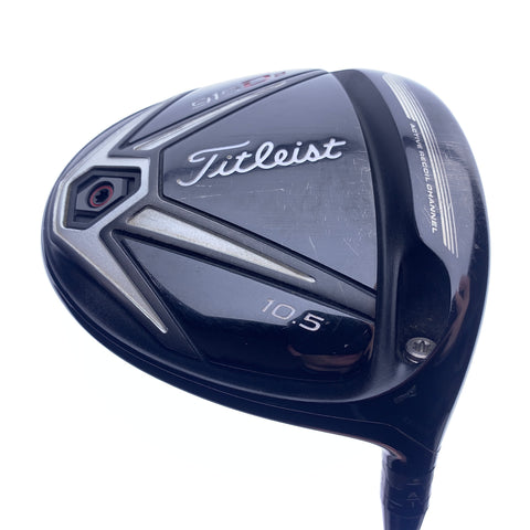 Used Titleist 915 D2 Driver / 10.5 Degrees / Stiff Flex