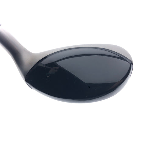 Used TaylorMade Rescue Mid 3 Hybrid / 19.0 Degrees / Regular Flex
