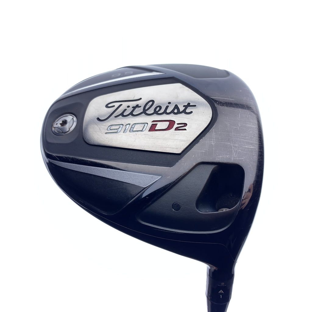 Used Titleist 910 D2 Driver / 9.5 Degrees / Stiff Flex