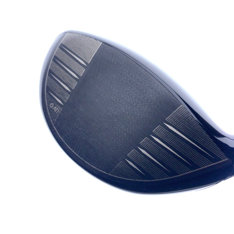 Used Titleist TSi 3 Driver / 9.0 Degrees / X-Stiff Flex