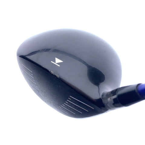 Used Titleist 913 D2 Driver / 10.5 Degrees / Regular Flex